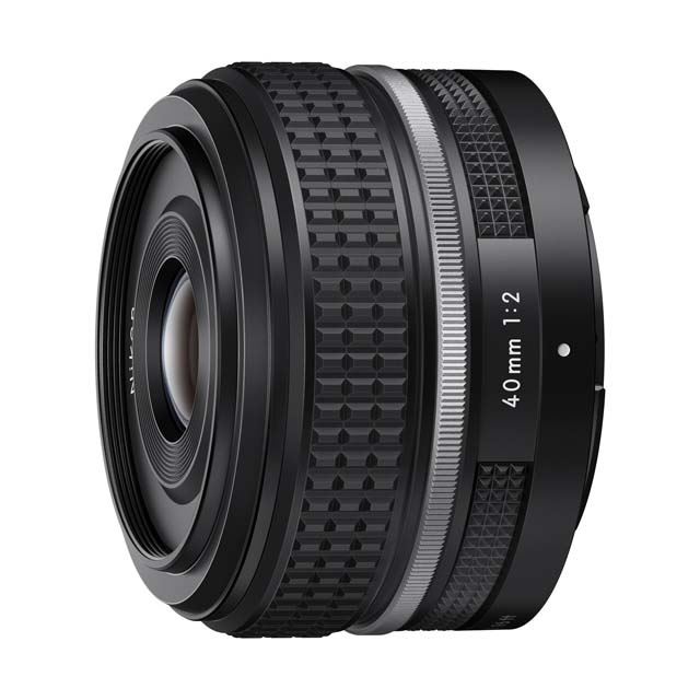 ニコン、ヘリテージデザイン採用の小型単焦点レンズ「NIKKOR Z 40mm f