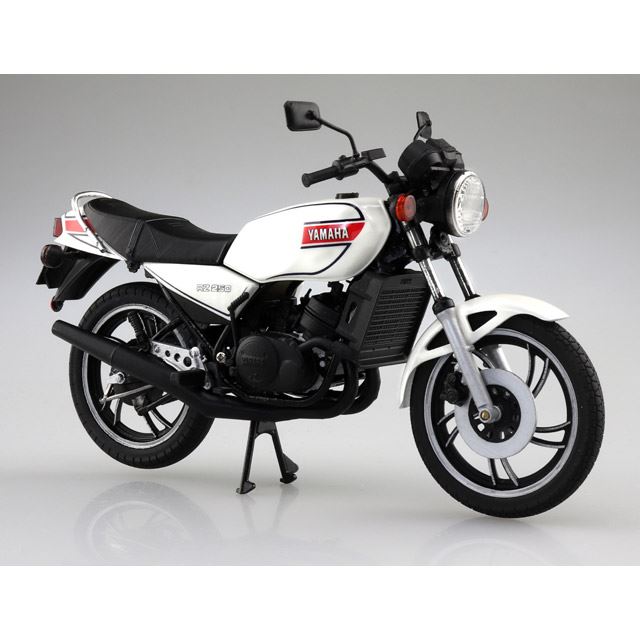 Yamaha RZ250」がAOSHIMA “完成品バイク”シリーズに登場、YSPカラーなど3色 - 価格.com