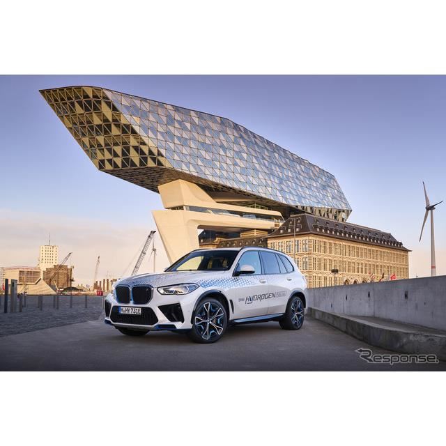 BMW̔RdrԁwiX5 HYDROGENx