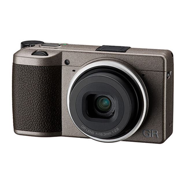 [美品]RICOH GR III コンパクトデジタルカメラ