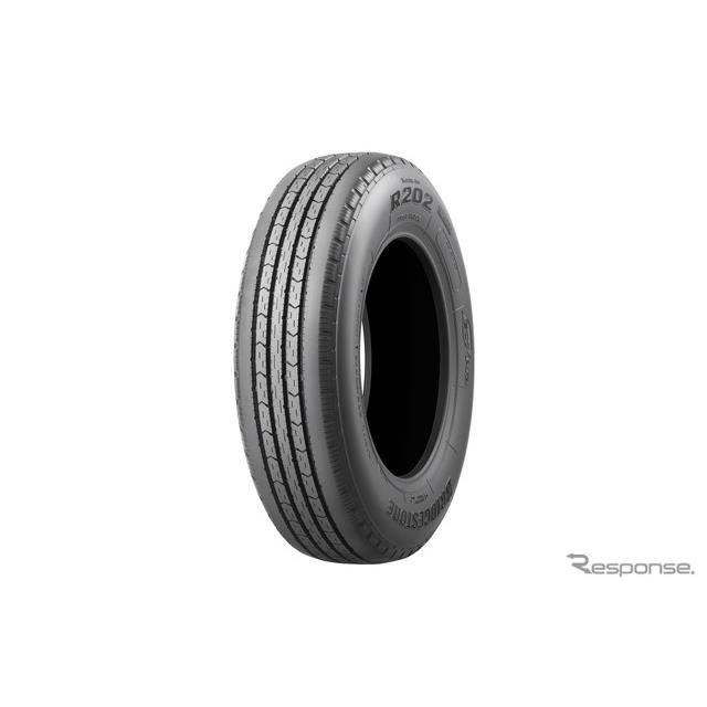 uaXg R202