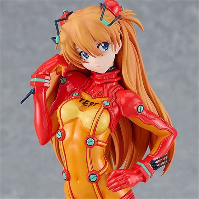 2011年発売の「式波・アスカ・ラングレー」フィギュアをプラモで再現