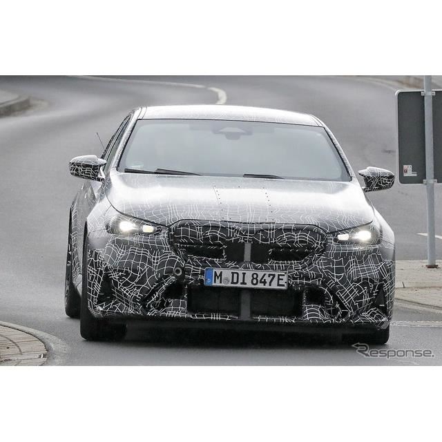 BMW M5 ^vg^CviXN[vʐ^j