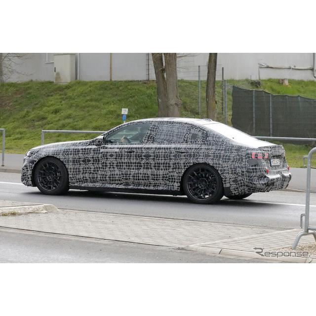 BMW M5 ^vg^CviXN[vʐ^j