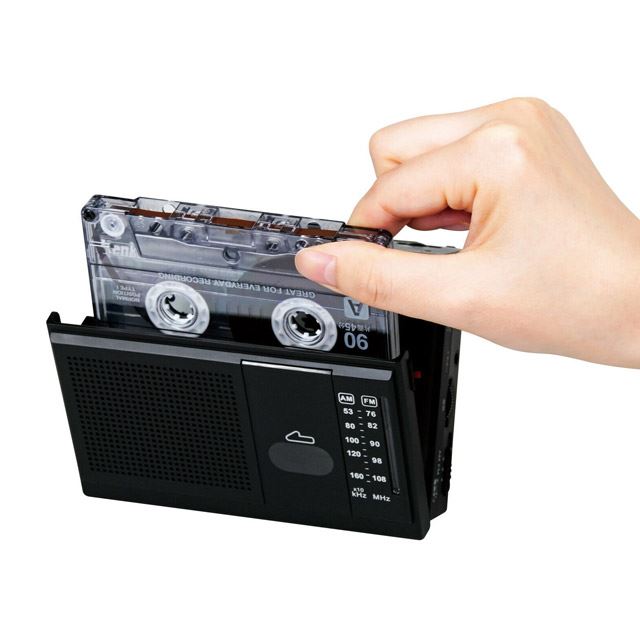ケンコー、コンパクトタイプの「AM/FM ラジオカセットレコーダー KR 