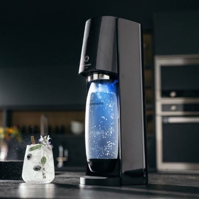 ▼▼sodastream ソーダストリーム spirit one touch 炭酸メーカー スターターキットスマホ/家電/カメラ