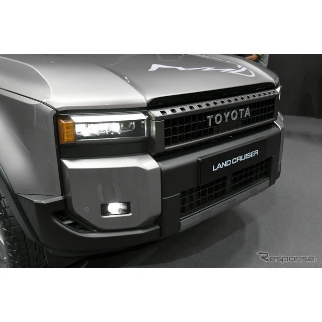 トヨタ ランドクルーザー250】異例の角目は街乗りでも浮かない - 価格.com