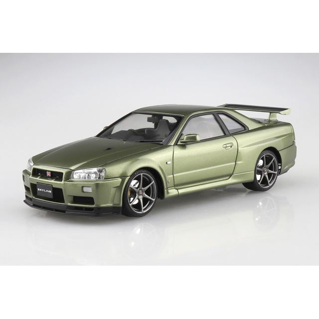 AOSHIMA「スカイライン GT-R」塗装済み1/24模型、ベイサイド