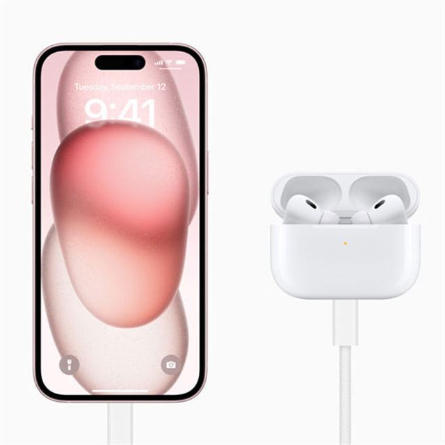 新品未使用　AirPods Pro 第2世代  MagSafe充電ケース付きApple