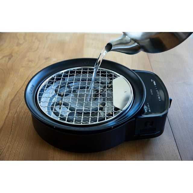 価格.com - 囲炉裏（いろり）がモチーフの卓上調理家電「おうちいろり」が本日12月1日発売