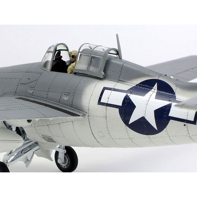 F4F ワイルドキャット」が1/48プラモ化、「マートレットMk.V」も組み立て可能 - 価格.com