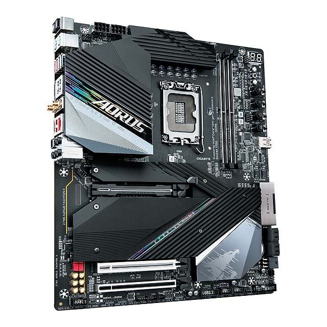 GIGABYTE、オーバークロックに特化した「Z790 AORUS TACHYON X 