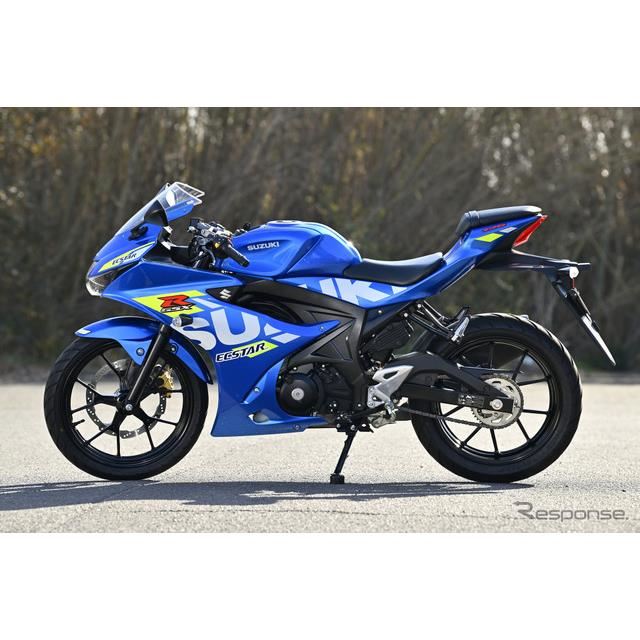 スズキ GSX-R125 試乗】エンジンをビンビン唸らせていた“元若手”にも刺さる…伊丹孝裕 - 価格.com