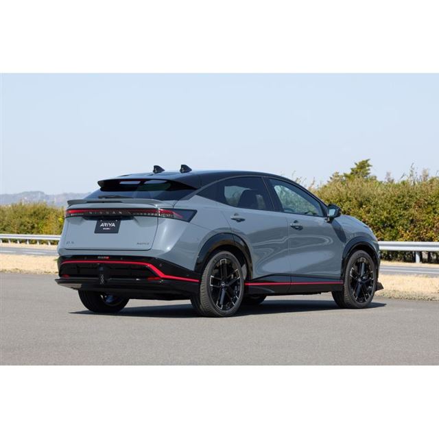 日産が「アリアNISMO」を正式発表 専用ドライブモード「NISMO」を搭載 