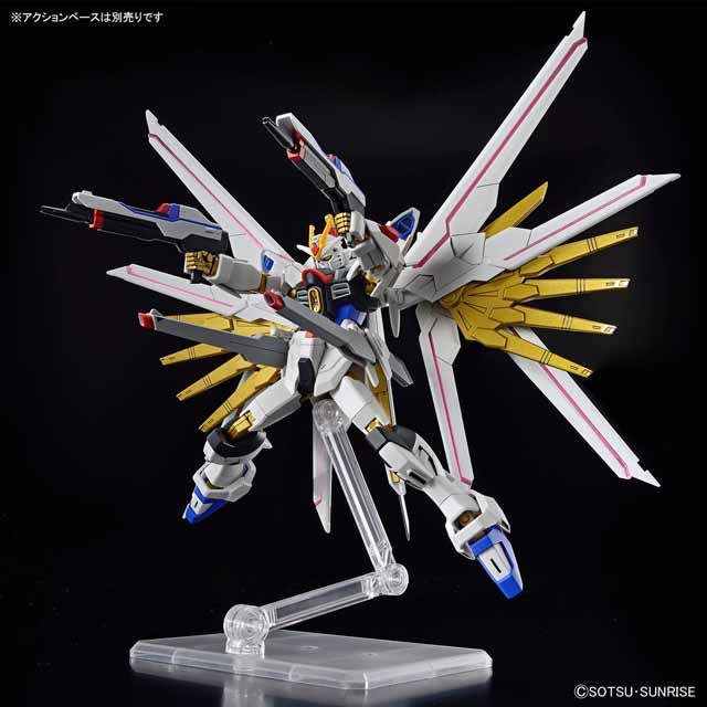 バイダイ、HGガンプラ「マイティーストライクフリーダムガンダム」を本日5月25日発売 - 価格.com