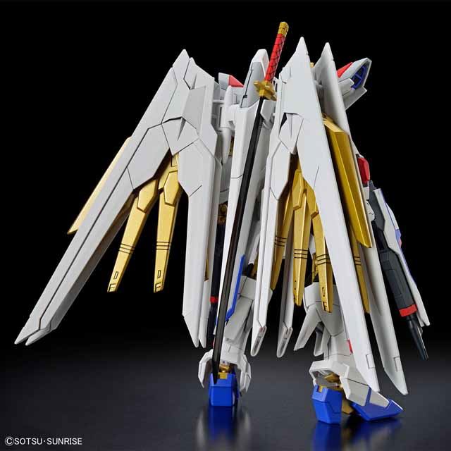 HGCEデスティニーガンダム、マイティーストライクフリーダムガンダム2点セット 未組立送料込 HGCE マイティーストライクフリーダム