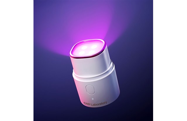 CNP Laboratory�A2��ނ�LED�ƐU���@�\�𓋍ڂ��������uCNP T �u�[�X�^�[ �V���b�g�v