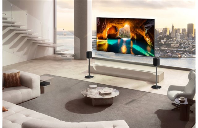 LG�A����1cm�����̔��^�����C�����X���̗p����83V�^4K�L�@EL�e���r�uLG OLED evo AI W6�v