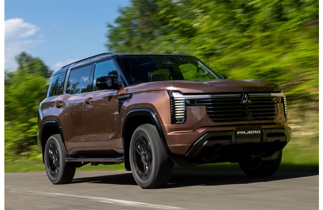 三菱が新型「パジェロ」を発表 クロスカントリーSUVのフラッグシップが5年ぶりに復活