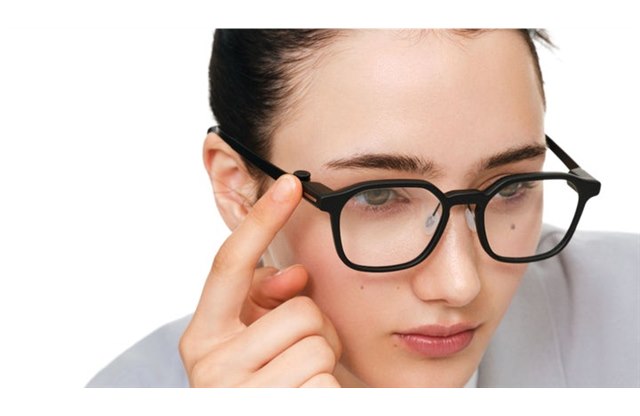RayNeo、約33gの軽量スマートグラス「RayNeo iO Smart Glasses」