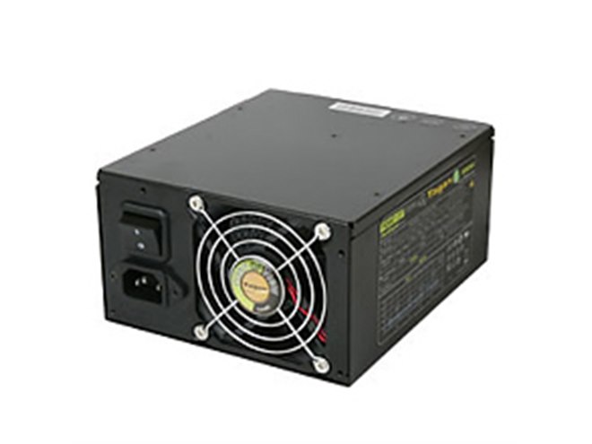 玄人志向、電源ユニット4機種を発売 - 価格.com 玄人志向 650W 電源