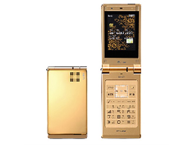 TOSHIBA au W55T ゴールド折りたたみ式携帯電話本体 au、薄さ9.9mmの携帯電話「W55T」を12/7発売 - 価格.com