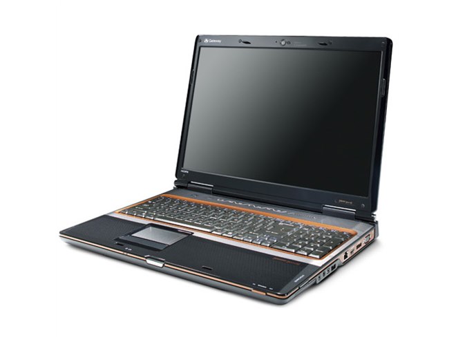 Gateway、ゲーム用ノートPC「P-6861FX」を発売 - 価格.com