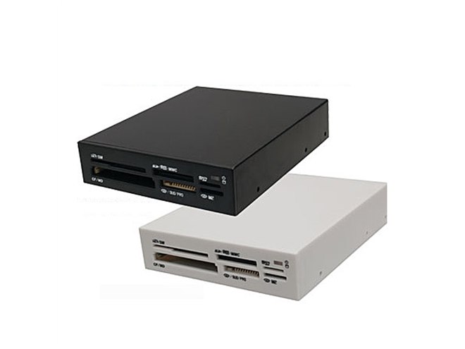 サイズ、内蔵/外付使用両対応のカードリーダー - 価格.com
