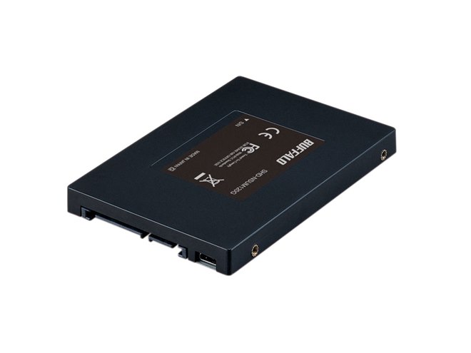 バッファロー、120GBで48000円の2.5インチSSD - 価格.com