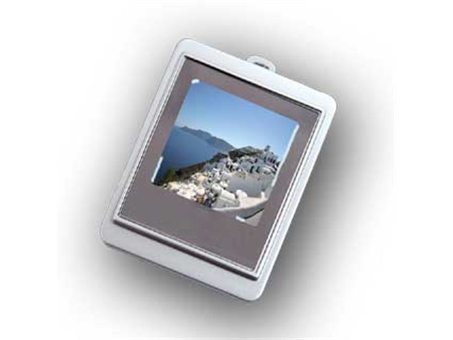 恵安、1.5型デジタルフォトフレームに新色追加 - 価格.com