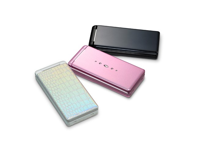 au、「フルチェンケータイ T001」を2月13日発売 - 価格.com