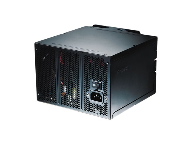 Antec、同社製PCケース専用の850W電源ユニット - 価格.com