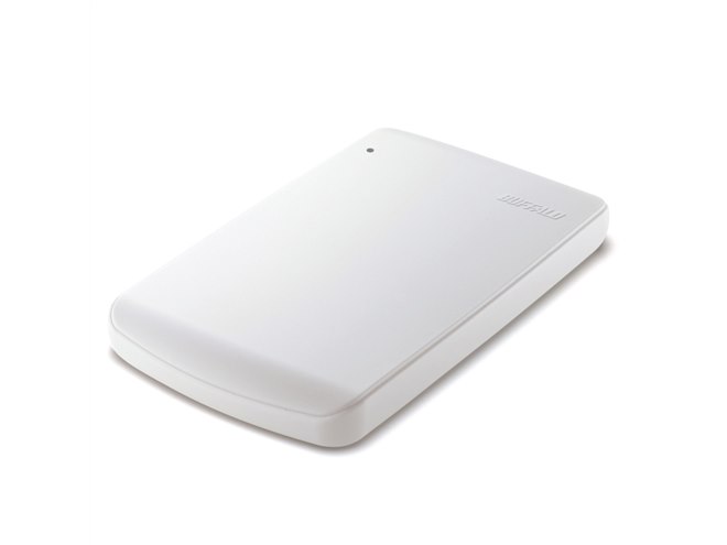 バッファロー、薄さ16mmのUSB対応ポータブルHDD - 価格.com