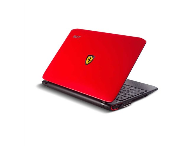 エイサー、フェラーリ仕様のノートPC「FO200-15」 - 価格.com