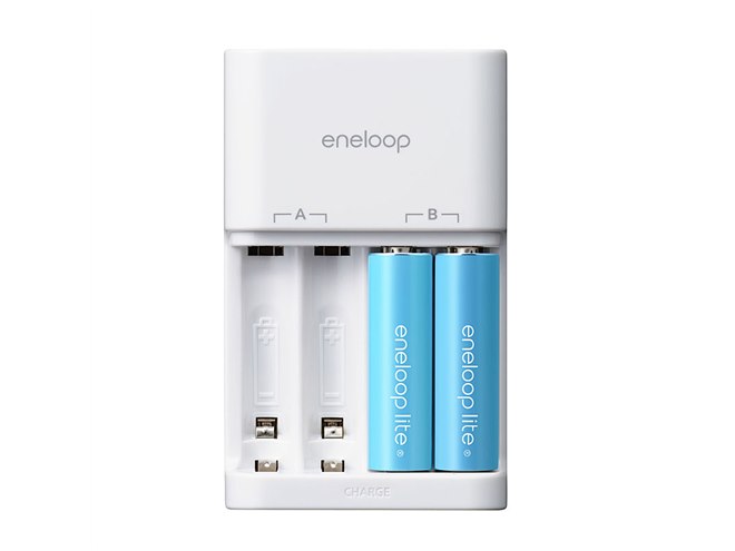 【送料無料】限定デザイン♪eneloopフォレスト単3充電池8本+ケース ×2組 三洋電機、「eneloop lite」の充電器セット2機種 - 価格.com