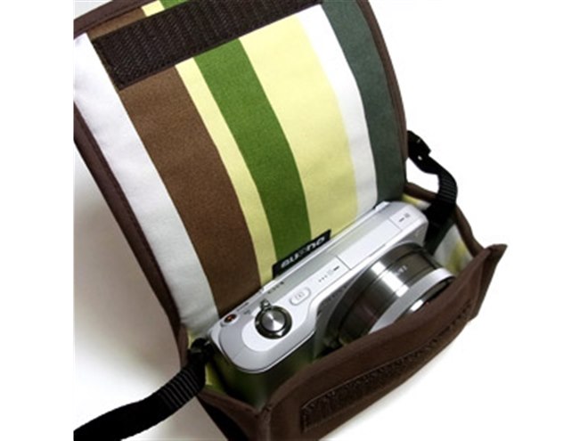 SONY NXCAM ビデオカメラ ケース、　　その他付属品付き SONY NXCAM ビデオカメラ ケース、 その他付属品付き 2025年最新