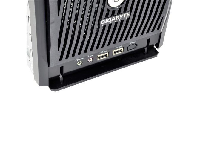 GIGABYTE、500W電源搭載のATX対応PCケース - 価格.com