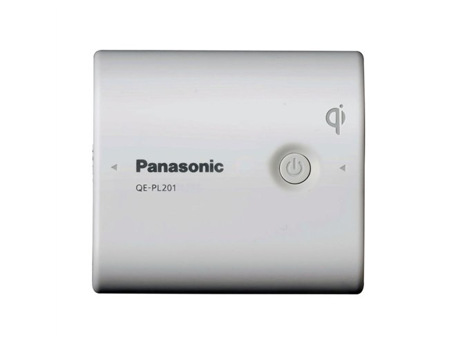 パナソニック、Qi規格の無接点充電器「Charge Pad」 - 価格.com