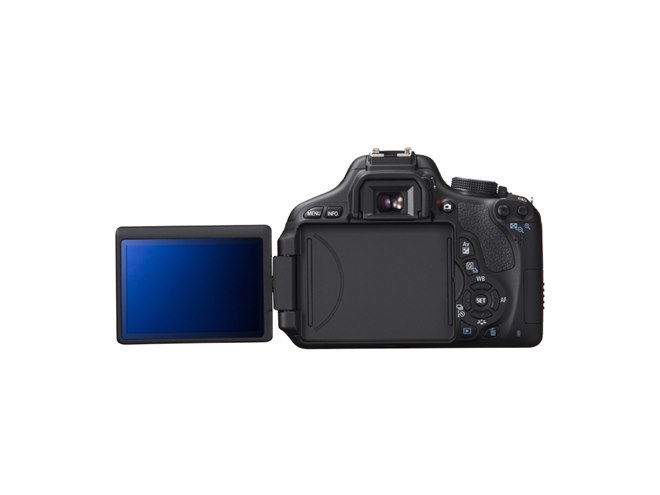キヤノン、可動式液晶を採用した「EOS Kiss X5」 - 価格.com