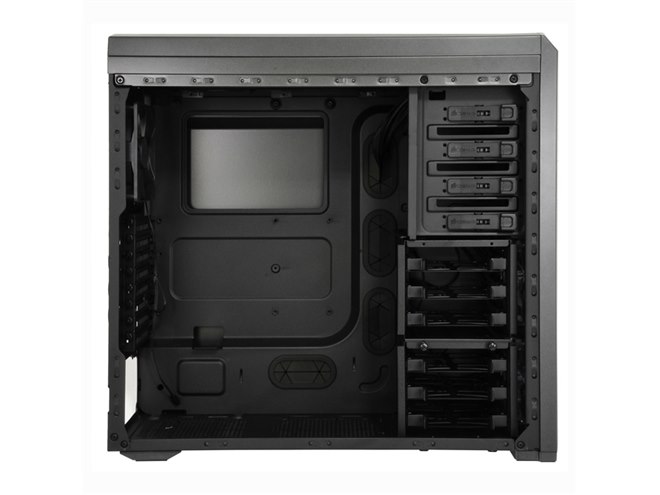 CORSAIR、最大10基のファンを搭載できるPCケース - 価格.com CORSAIR、最大10基のファンを搭載できるPCケース - 価格.com