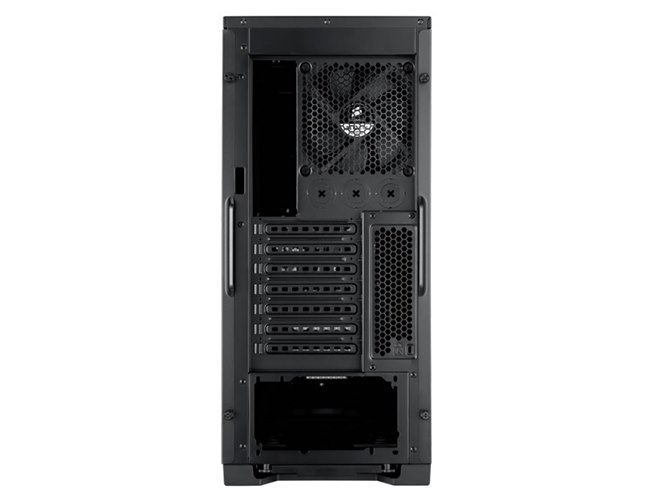 Corsair、最大7基のファンを搭載できるミドルタワーケース