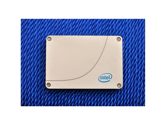 インテル、25nm MLC NAND採用の「Intel SSD 520」シリーズ - 価格.com