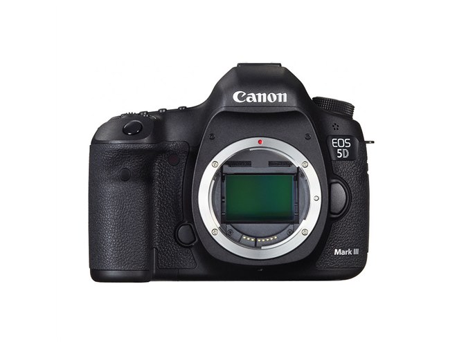 キヤノン、「EOS 5D Mark III」と一部レンズの組み合わせで異音が発生
