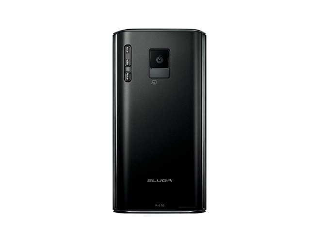 ドコモ、5型液晶搭載「ELUGA power P-07D」を8月10日に発売
