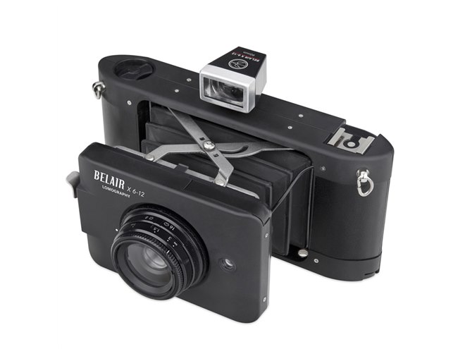Lomography BELAIR X 6-12 中判蛇腹カメラ ロモ、レンズ交換できる中判フィルムカメラ「Belair X 6-12