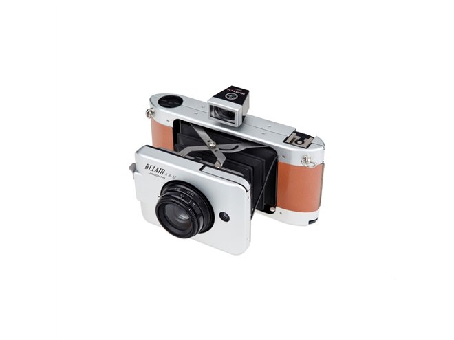 ロモ、ロシア製ガラスを採用した中判カメラ用レンズ2機種 - 価格.com