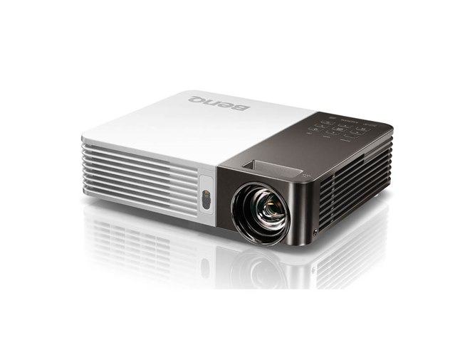 BenQ、無線LAN対応のモバイルプロジェクター「GP10」 - 価格.com