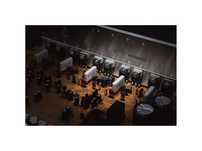 ヤマハ、最大135W×5chのディスクリート構成AVアンプ「RX-V375」 - 価格.com