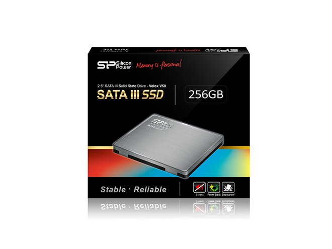 シリコンパワー、読込530MB/sの2.5インチSSD「SATAIII SSD Velox V50