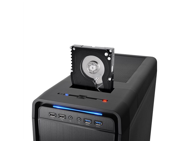 Thermaltake、開閉パネル採用のPCケース「Urban S41」 - 価格.com